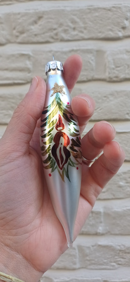 Pussymas tree long bauble